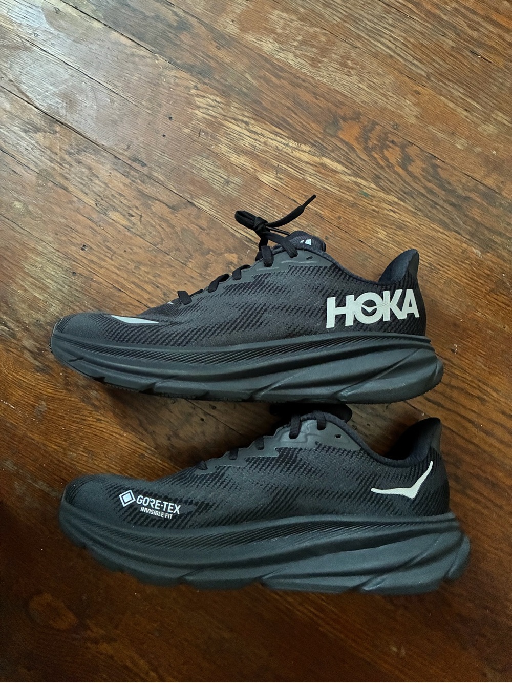 Hoka Gore-tex